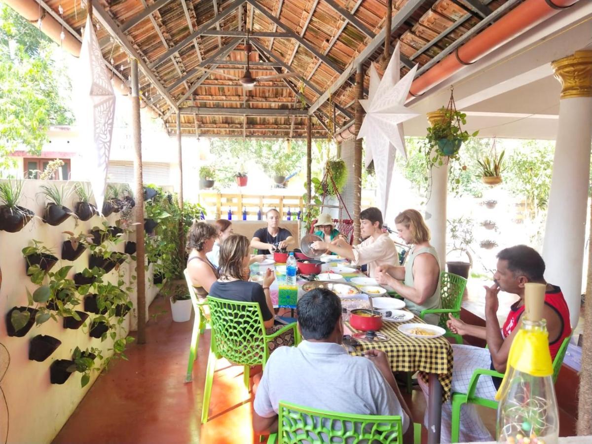 Marari Beach Cleetus Homestay Марарикулам Екстериор снимка