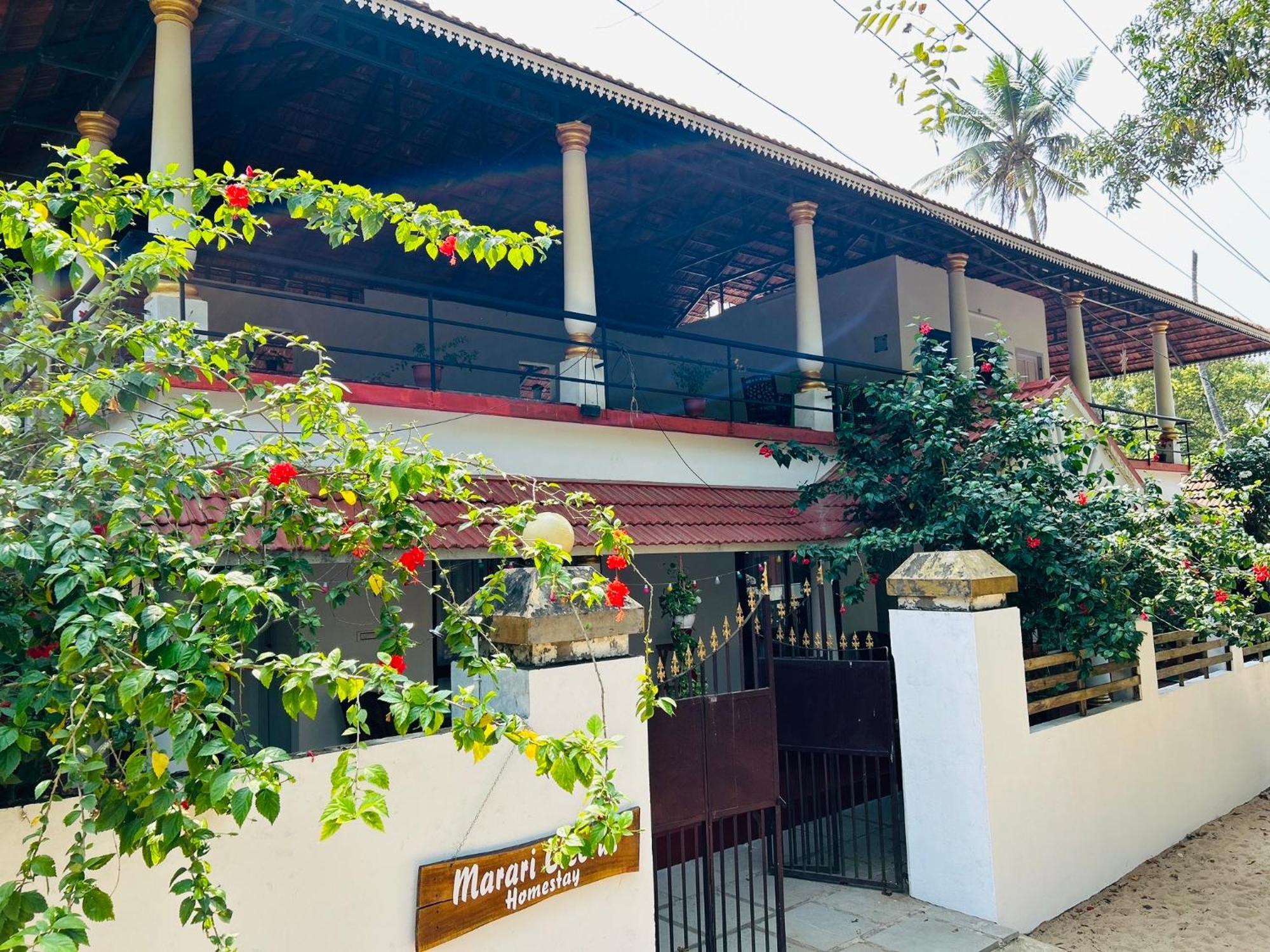 Marari Beach Cleetus Homestay Марарикулам Екстериор снимка